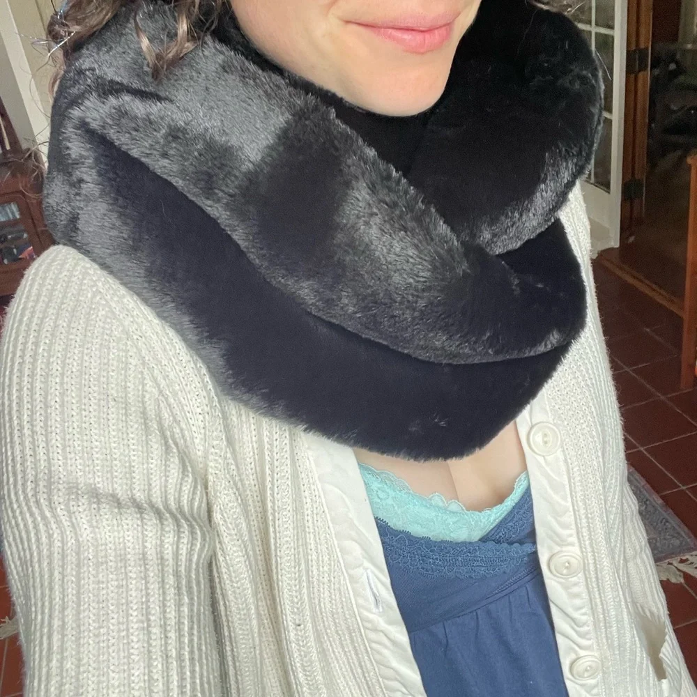 Calvin Klein Lux Faux Fur Infinity Scarf - Black